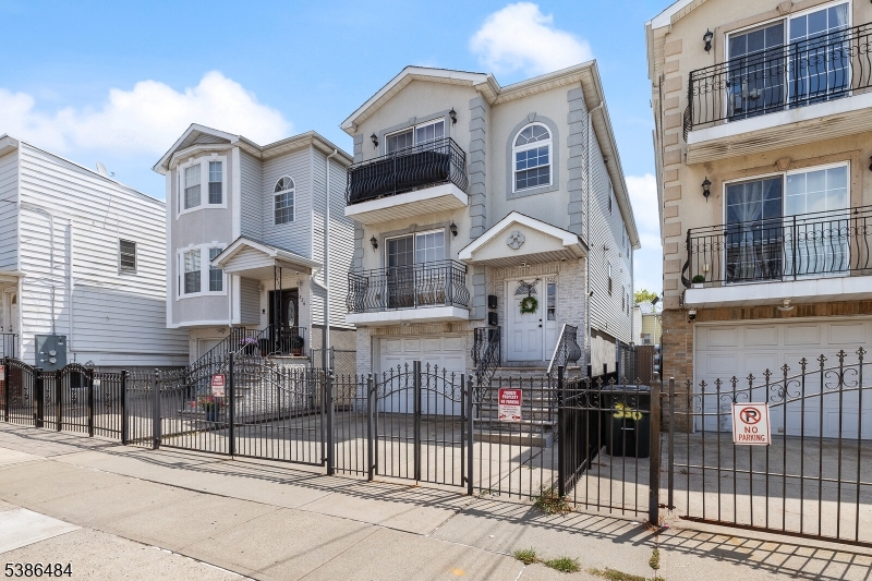 Elizabeth City, NJ 07202,328 High St