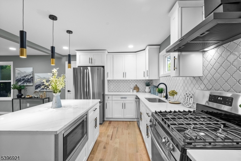 South Amboy City, NJ 08879,498 Alpine St