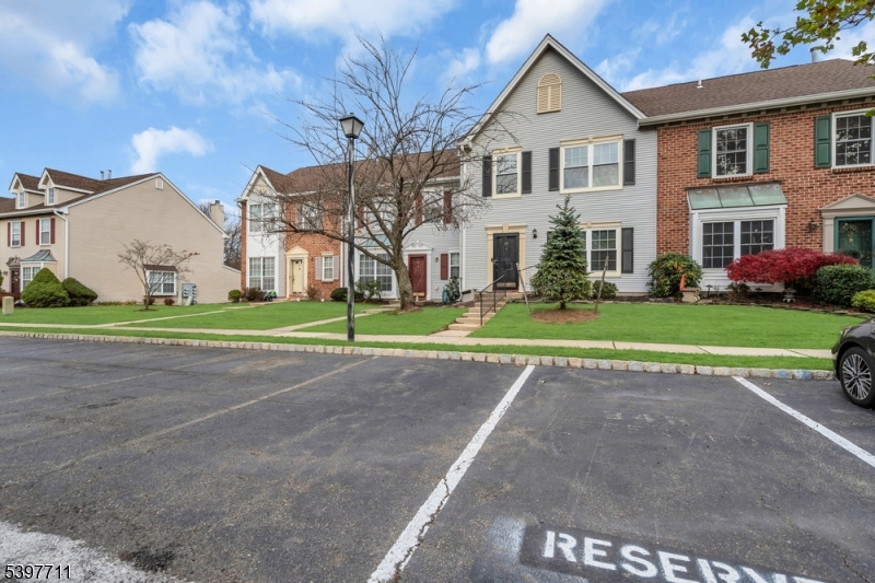 Franklin Twp., NJ 08823,65 Townsend Ct