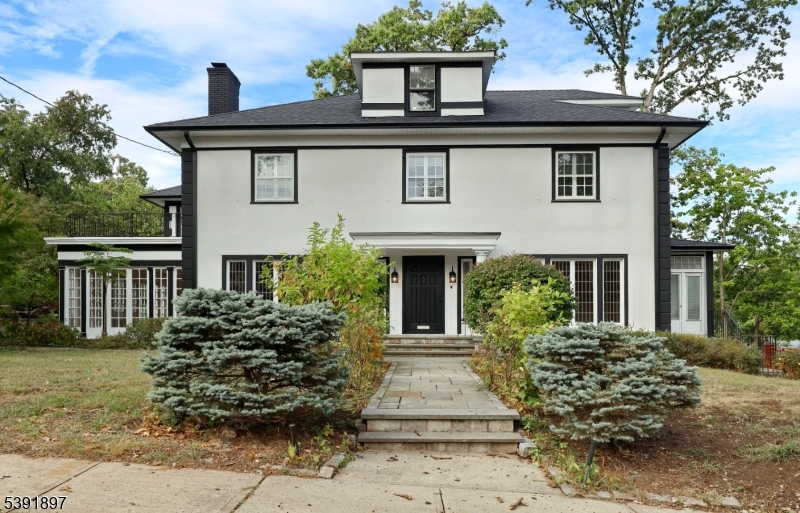 Paterson City, NJ 07514,98-106 East 38th St