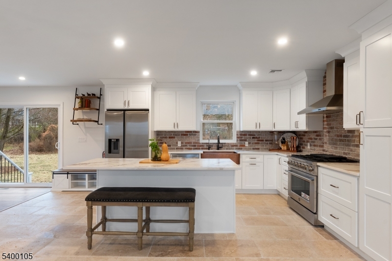 Chester Twp., NJ 07930,11 Furnace Rd