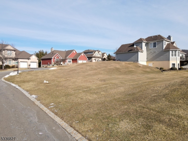 Hardyston Twp., NJ 07419,3 Wentworth Ct