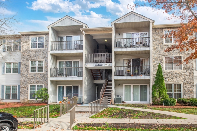 Lincoln Park Boro, NJ 07035,249 Robertson Way #249