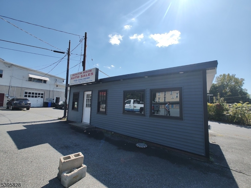 812 S Main St, Phillipsburg Town, NJ 08865