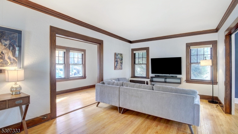 Verona Twp., NJ 07044,16 Verona Pl