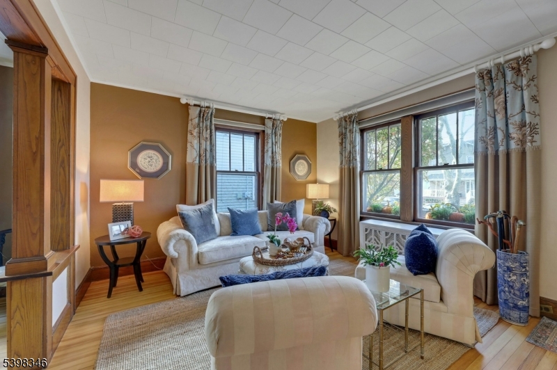 Hawthorne Boro, NJ 07506,87 Buena Vista Ave