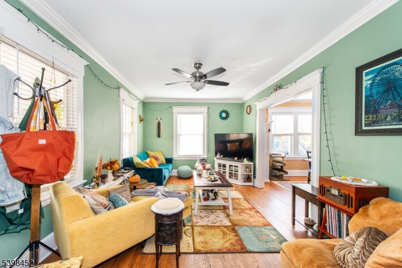 West Caldwell Twp., NJ 07006,113 Lane Ave