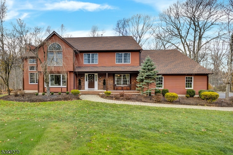 17 Knollwood Ter, Randolph Twp., NJ 07869