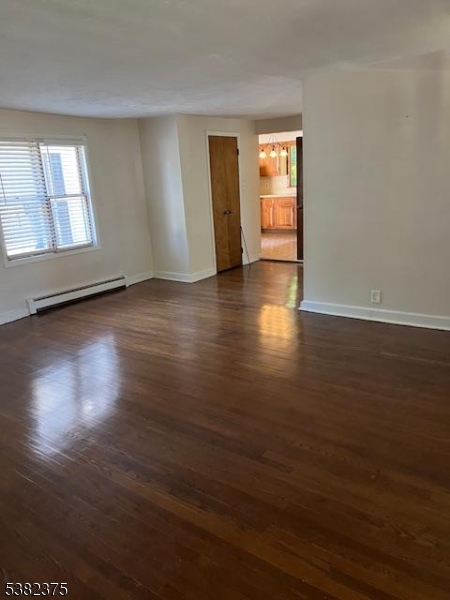 Cranford Twp., NJ 07016,307 Walnut Ave Unit 1