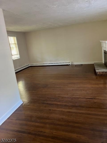 Cranford Twp., NJ 07016,307 Walnut Ave Unit 1