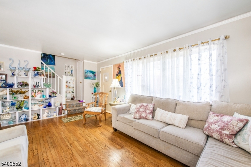 Clifton City, NJ 07013,33 Graydon Terrace