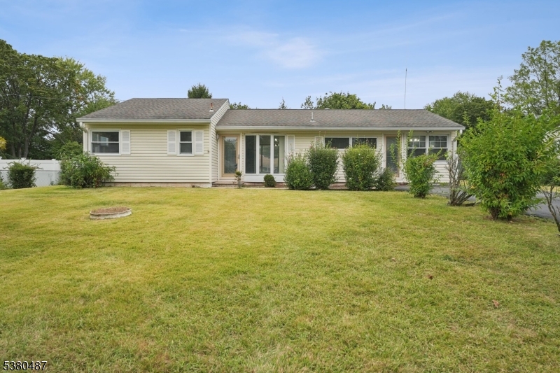 80 Kendall Rd, South Brunswick Twp., NJ 08824