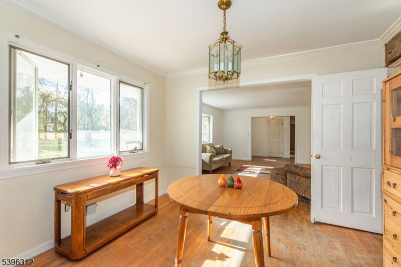 Chester Twp., NJ 07930,4 Schoolhouse Ln