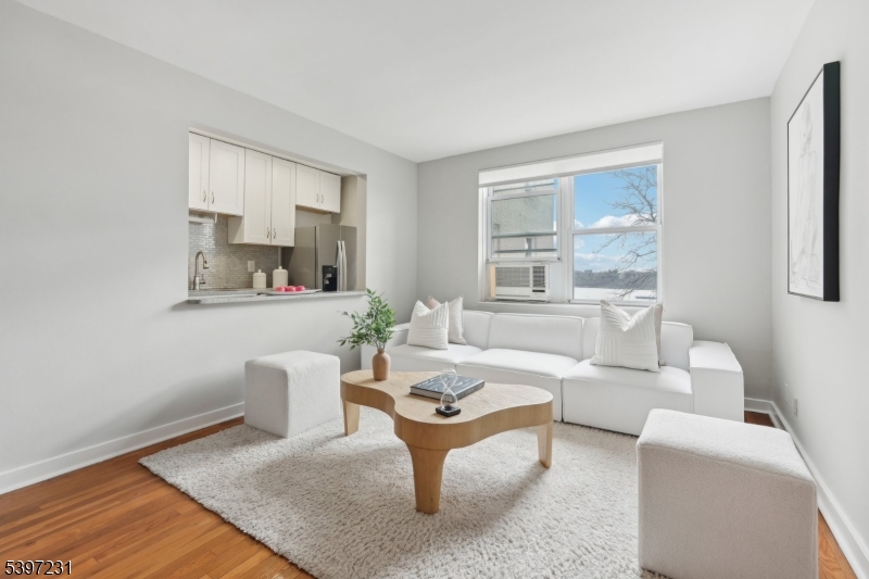 North Bergen Twp., NJ 07047,8300 Blvd East #4D