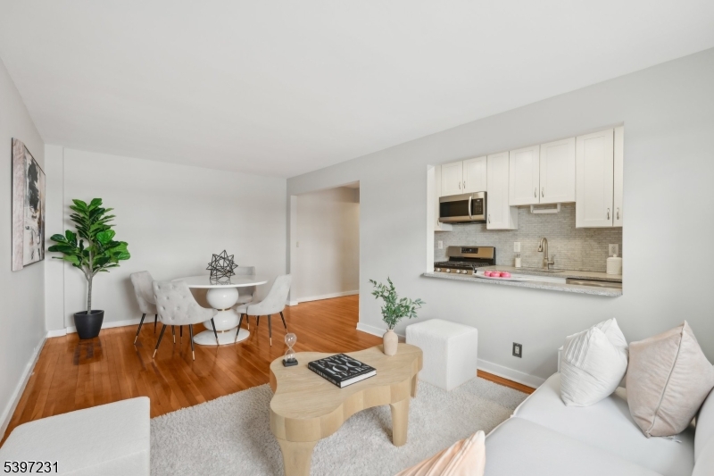 North Bergen Twp., NJ 07047,8300 Blvd East #4D