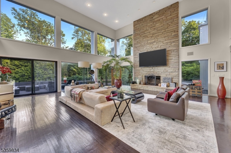 West Orange Twp., NJ 07052,41 Park Way