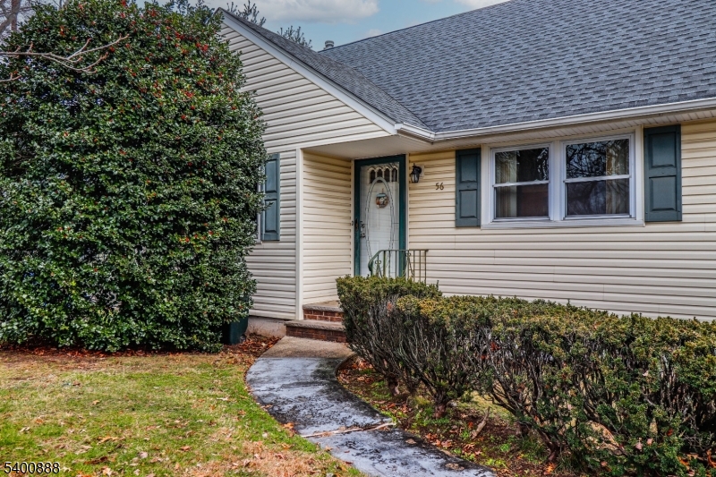 Metuchen Boro, NJ 08840,56 Homer Pl