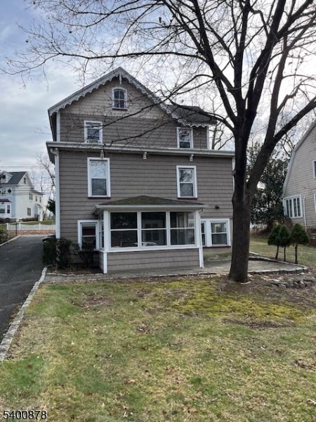 Madison Boro, NJ 07940,96 Ridgedale Ave