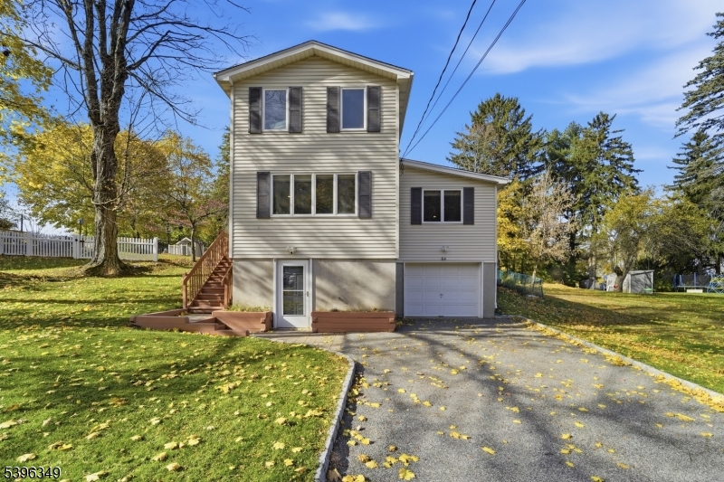 Ogdensburg Boro, NJ 07439,64 Edison Ave