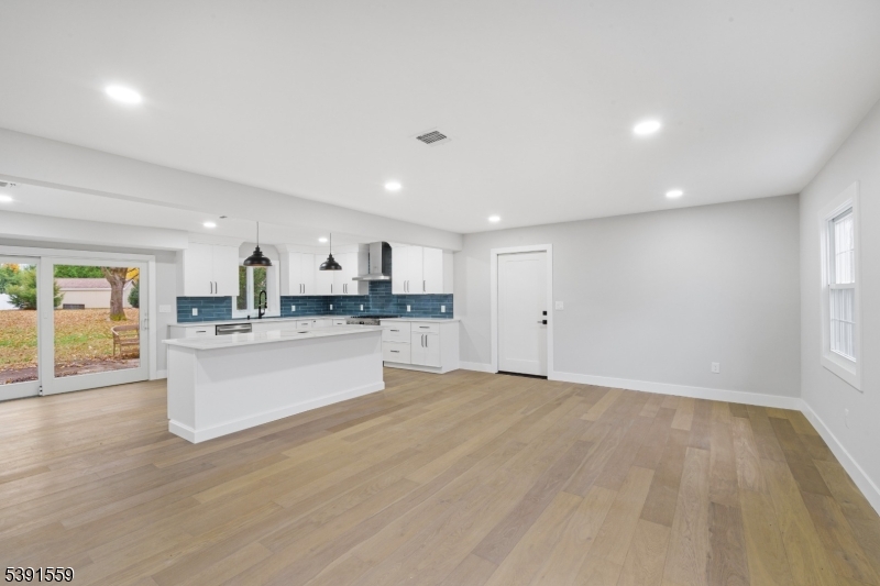 Bernards Twp., NJ 07920,12 Wayne Ter