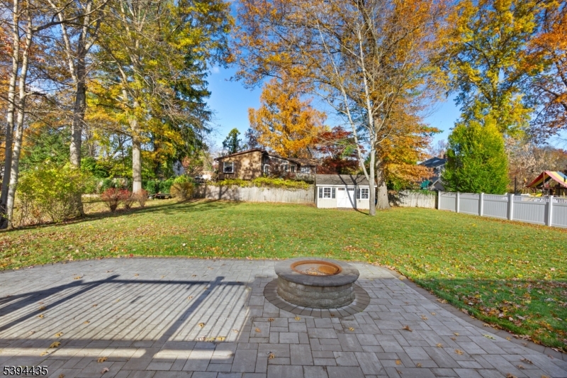 Florham Park Boro, NJ 07932,77 Rockwood Rd