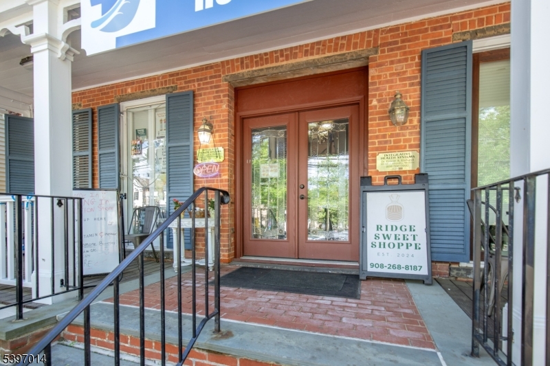 Bernards Twp., NJ 07920,31 S Finley Ave