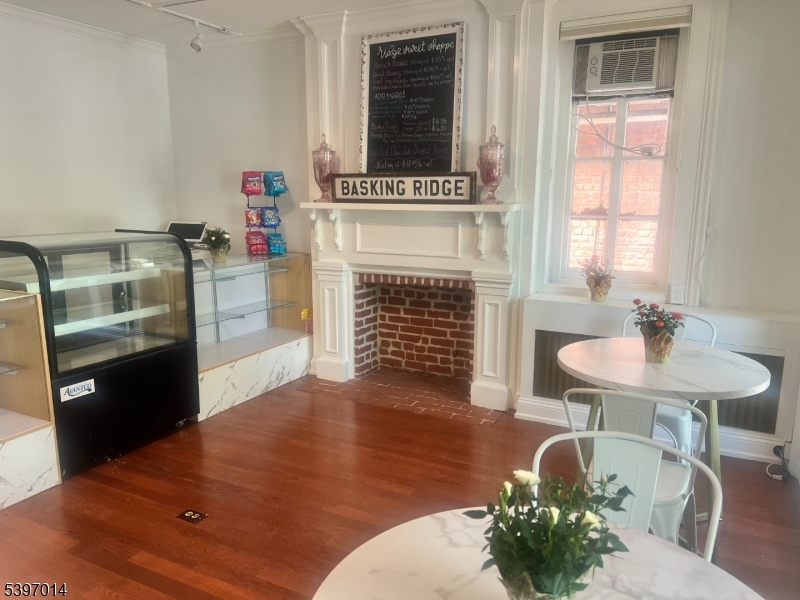 Bernards Twp., NJ 07920,31 S Finley Ave