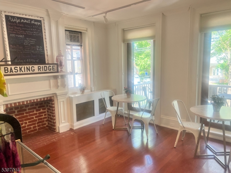 Bernards Twp., NJ 07920,31 S Finley Ave