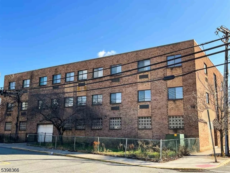 3900 Liberty Ave #1B, North Bergen Twp., NJ 07047