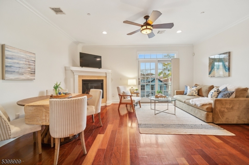 South Orange Village Twp., NJ 07079,31-41 Church St. #306