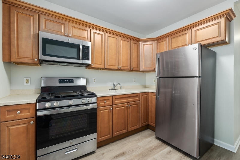 Kenilworth Boro, NJ 07033,534 Boulevard #2A