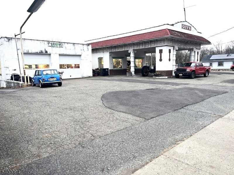 Washington Boro, NJ 07882,237 W Washington Ave