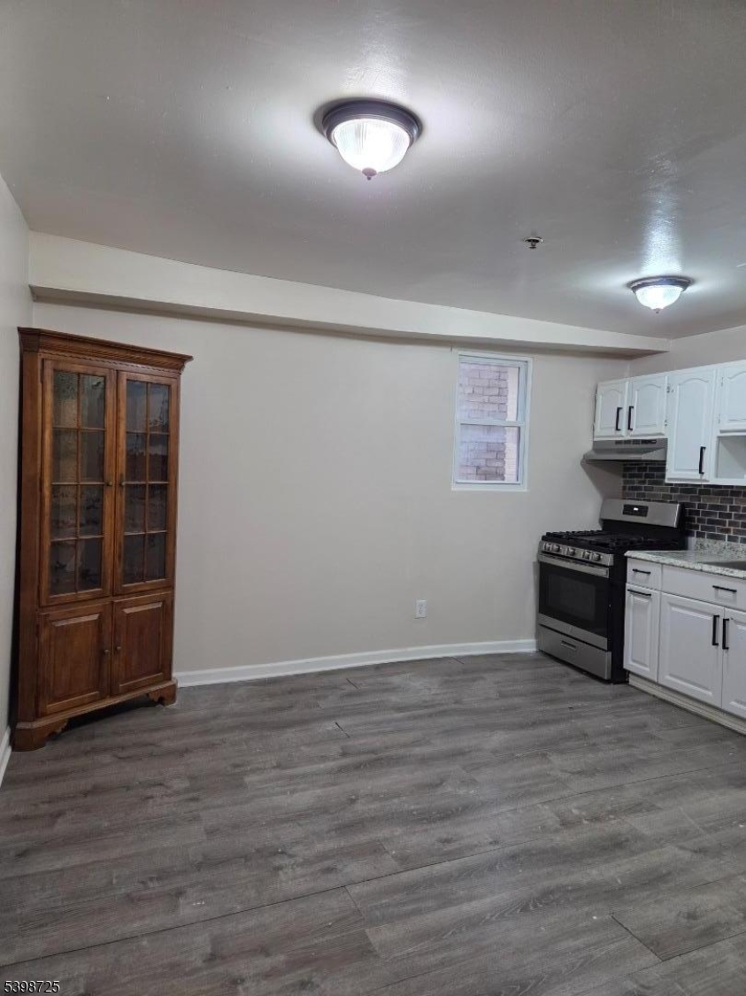 Paterson City, NJ 07505,18 Van Houten St