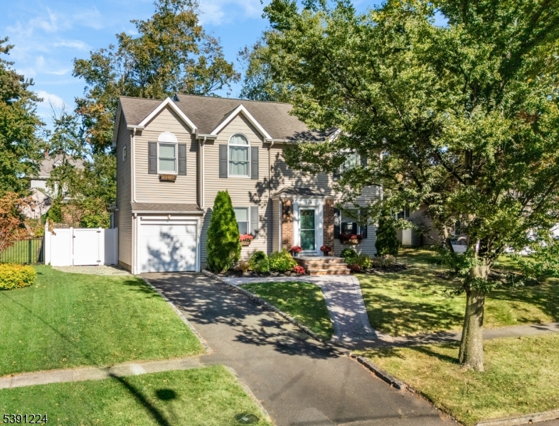 129 Thomas St, Cranford Twp., NJ 07016