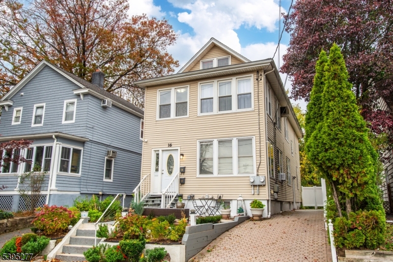 16 Willet St, Bloomfield Twp., NJ 07003