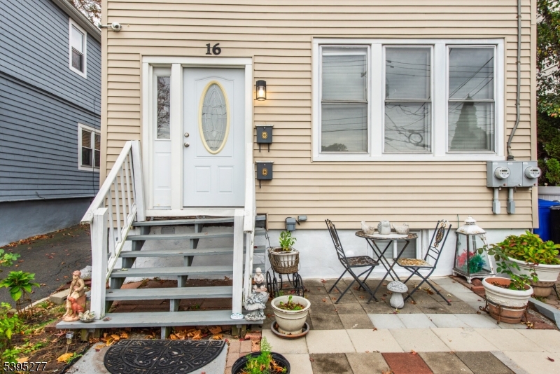 Bloomfield Twp., NJ 07003,16 Willet St