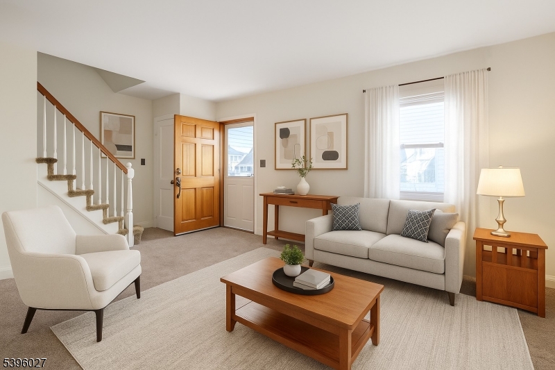 Lodi Boro, NJ 07644,212 Paterson Ave