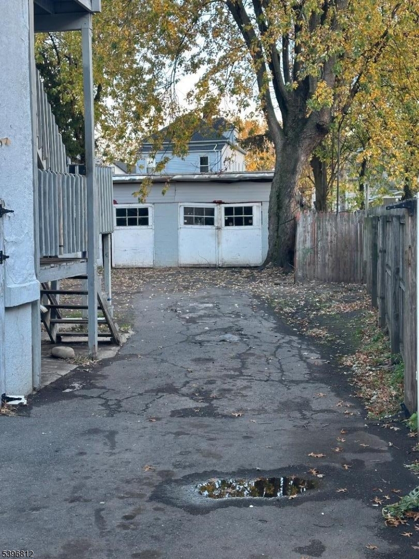 Linden City, NJ 07036,510 E Blancke St