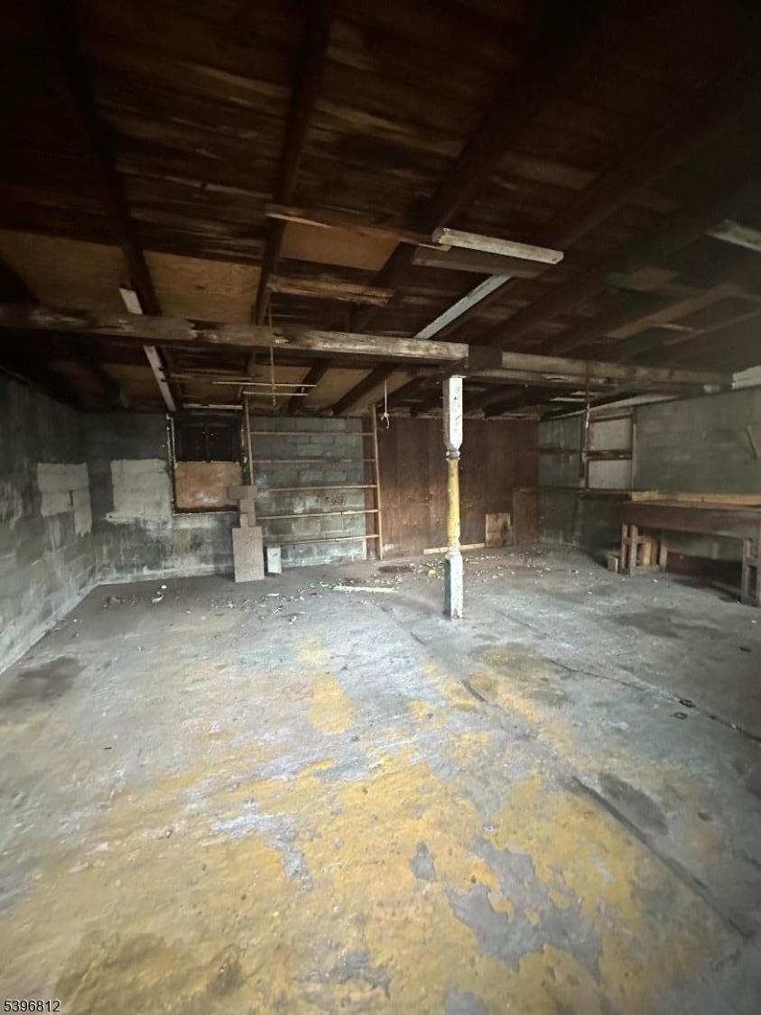 Linden City, NJ 07036,510 E Blancke St