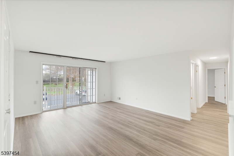 Branchburg Twp., NJ 08876,511 Red Crest Ln