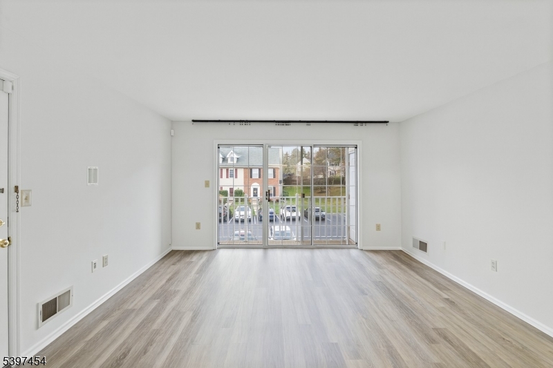 Branchburg Twp., NJ 08876,511 Red Crest Ln