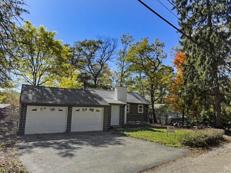 West Milford Twp., NJ 07480,108 Poplar Grove Ter
