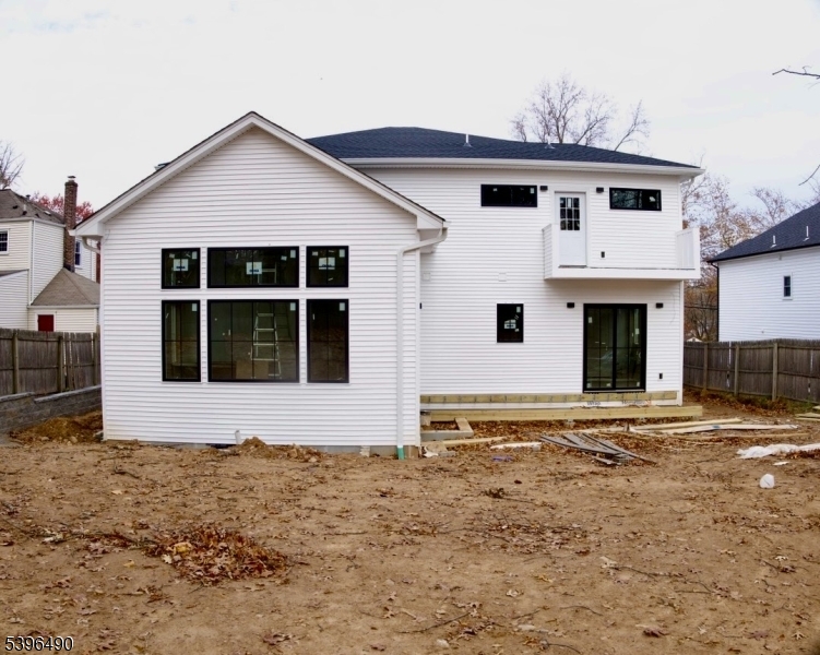 Livingston Twp., NJ 07039,36 Crestview Hill Rd