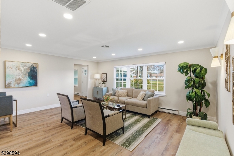 Lakewood Twp., NJ 08701,1015A Aberdeen Dr #A