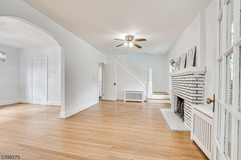 Westfield Town, NJ 07090,364 Brightwood Ave