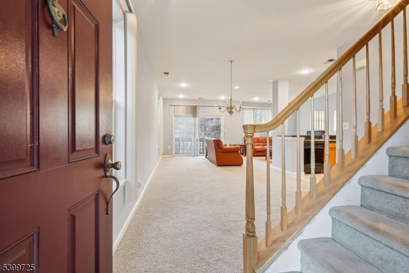 Clifton City, NJ 07014,160 Riverwalk Way