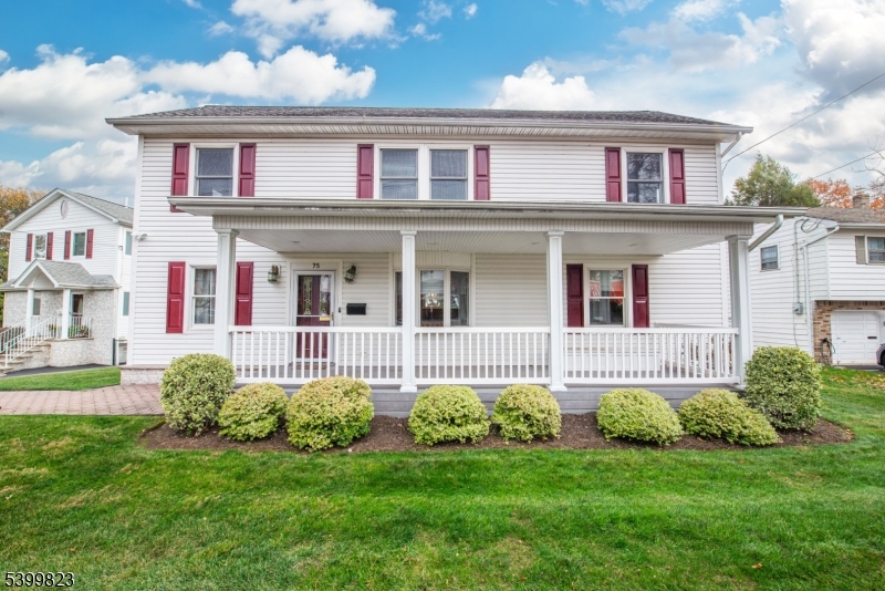 Clifton City, NJ 07013,73 AKA 77 Grove St