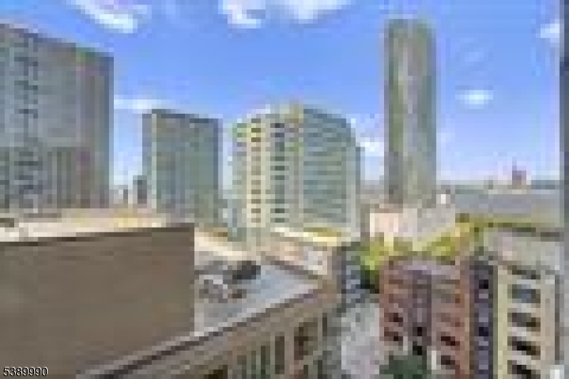 1 Shore Ln #1205, Jersey City, NJ 07310