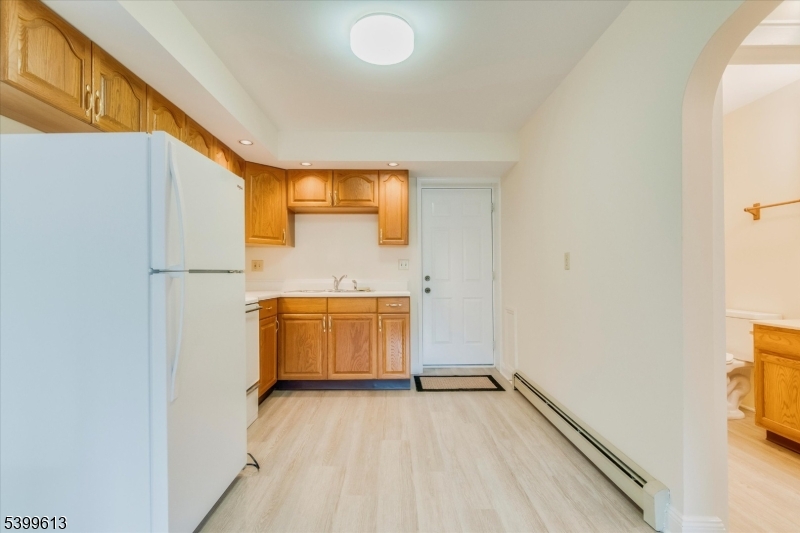 Hampton Twp., NJ 07860,52 Hampton Hse Rd Rt206