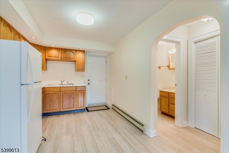 Hampton Twp., NJ 07860,52 Hampton Hse Rd Rt206